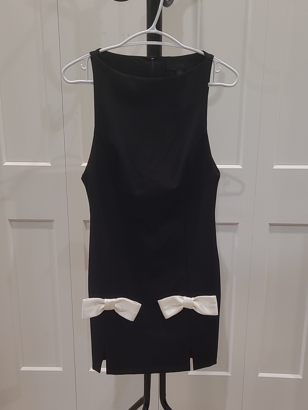 ZARA Contrast Bow Black Sheath Dress
